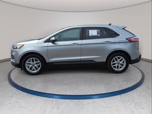 ICONIC SILVER 2024 Ford Edge SEL