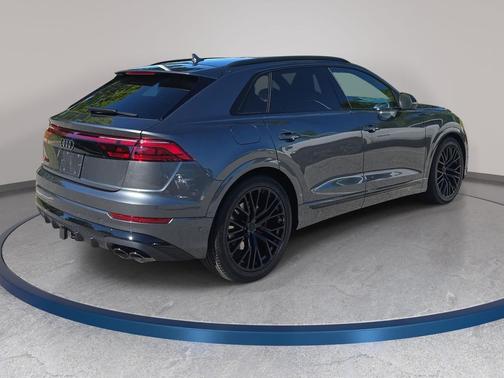 Daytona Gray 2026 Audi SQ8 4.0T Prestige