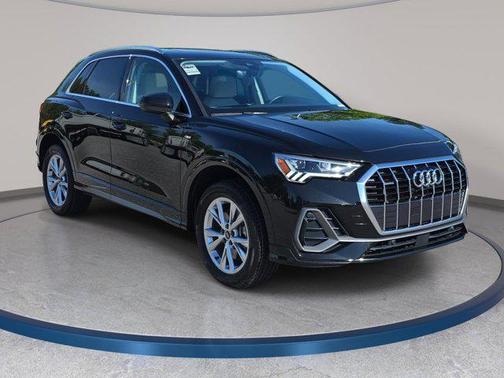 Mythos Black Metallic 2023 Audi Q3 45 S line Premium Plus