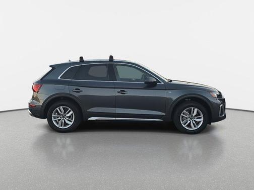 2023 Audi Q5 45 S line Premium