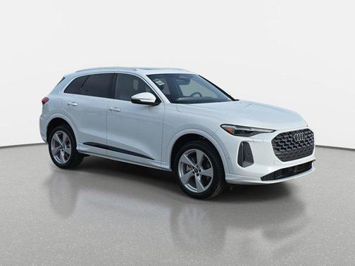 2025 Audi Q5 Premium Plus TFSI quattro S tronic