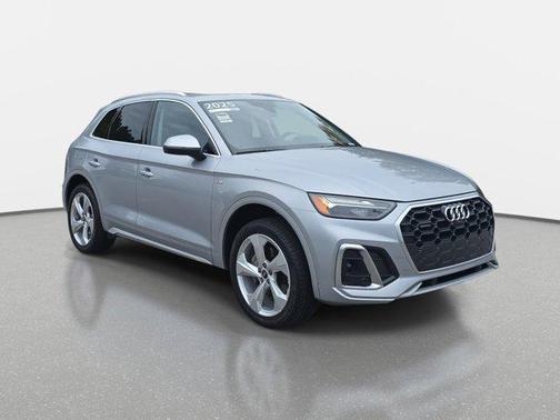 2025 Audi Q5 45 S line Premium Plus