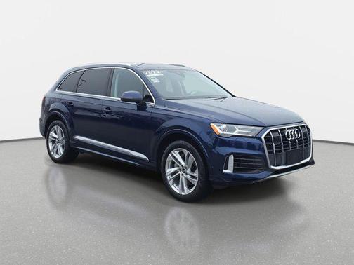 2022 Audi Q7 55 Premium Plus