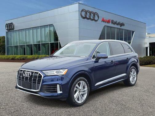 2022 Audi Q7 55 Premium Plus