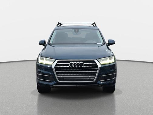 2019 Audi Q7 45 Premium Plus