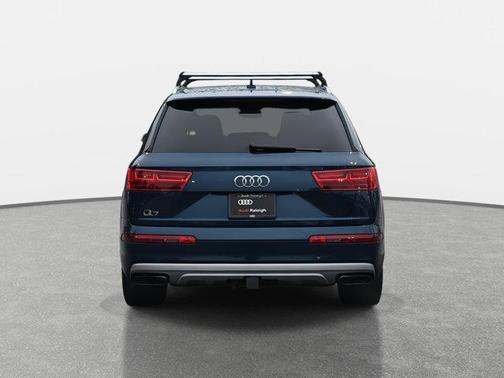 2019 Audi Q7 45 Premium Plus