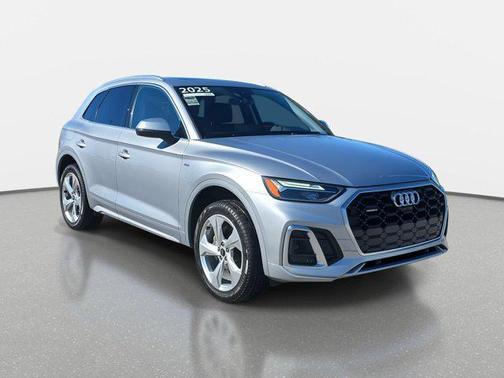 2025 Audi Q5 45 S line Premium Plus
