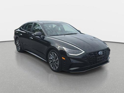 2020 Hyundai SONATA Limited