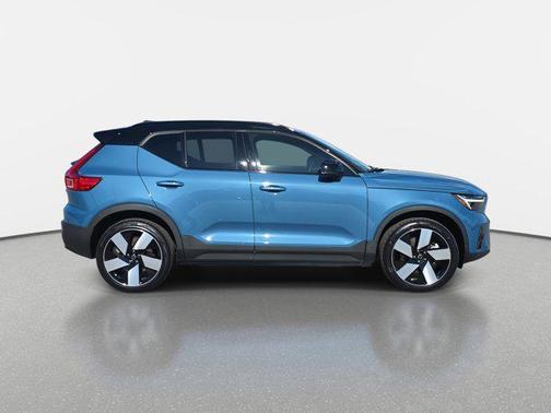 2023 Volvo XC40 Recharge Pure Electric Twin Ultimate