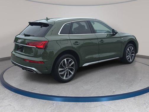 District Green Metallic 2024 Audi Q5 45 S line Premium Plus