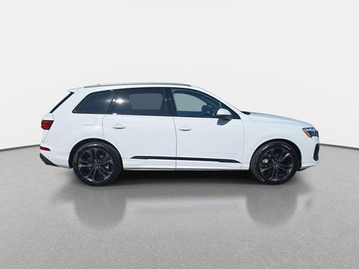 2026 Audi Q7 55 Prestige