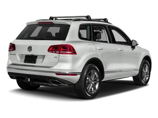 Pure White 2017 Volkswagen Touareg V6 Wolfsburg Edition