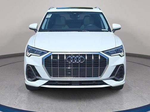 Glacier White Metallic 2023 Audi Q3 45 S line Premium Plus