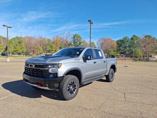 2023 Chevrolet Silverado 1500 ZR2