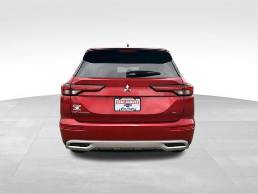 Red Diamond 2024 Mitsubishi Outlander SE 2.5 2WD
