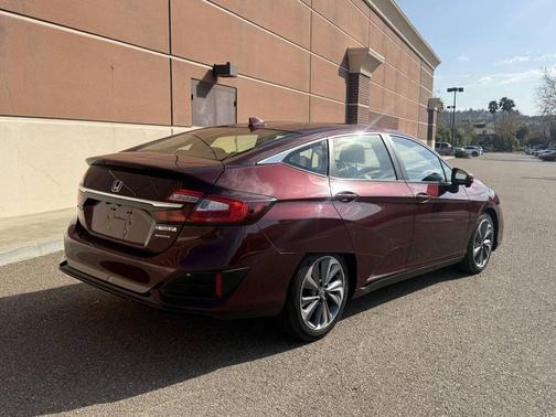 2018 Honda Clarity Plug-In Hybrid Touring