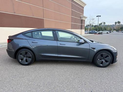 2023 Tesla Model 3 Standard Range