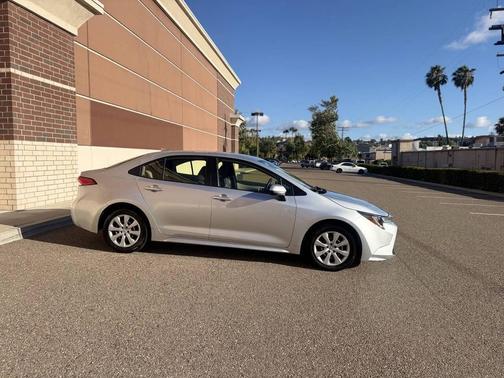 Silver 2022 Toyota Corolla LE