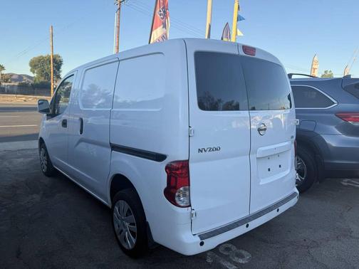 2017 Nissan NV200 SV