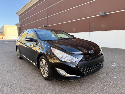 2013 Hyundai SONATA Hybrid Limited