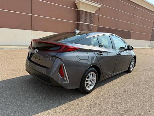 2022 Toyota Prius Prime XLE