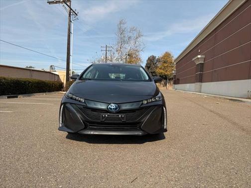 2022 Toyota Prius Prime XLE