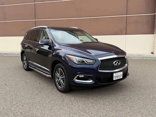 2018 INFINITI QX60 Base