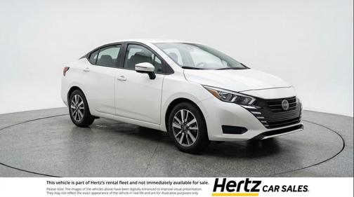 Aspen White Tricoat 2025 Nissan Versa 1.6 SV
