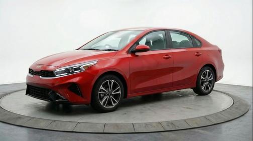 Currant Red 2024 Kia Forte LXS