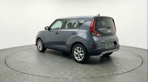 Gravity Gray 2025 Kia Soul LX
