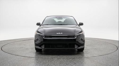 Aurora Black Pearl 2026 Kia K4 LXS