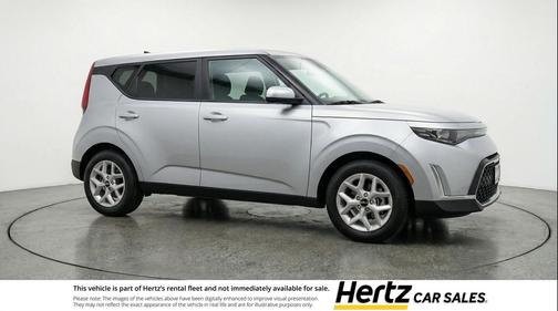 Gravity Gray 2025 Kia Soul LX