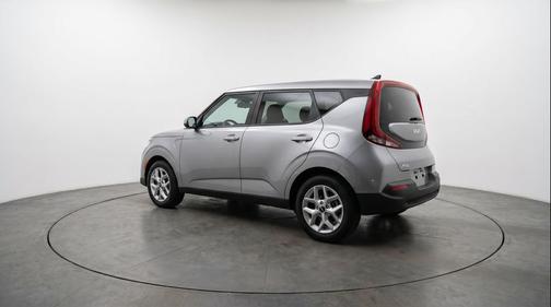 Steel Gray 2025 Kia Soul LX