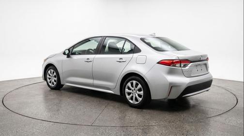 Classic Silver Metallic 2025 Toyota Corolla LE