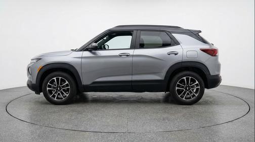Sterling Gray Metallic 2025 Chevrolet Trailblazer LT