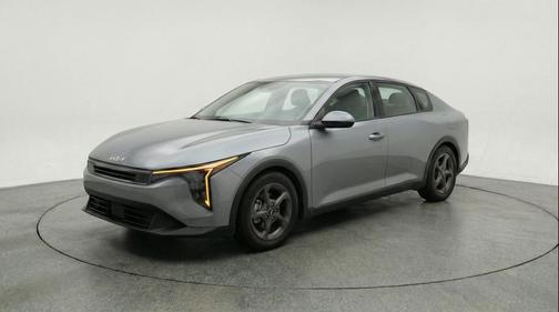 Morning Haze 2025 Kia K4 LXS