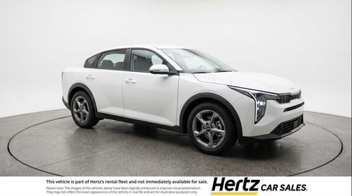 Snow White Pearl 2025 Kia K4 LXS