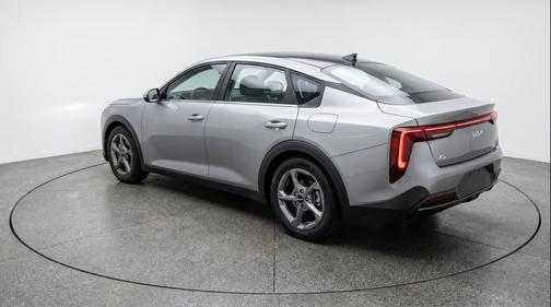 Steel Gray 2025 Kia K4 LXS