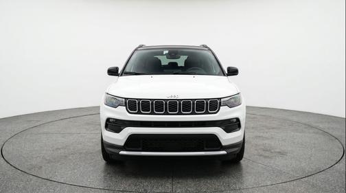 Bright White Clearcoat 2025 Jeep Compass Limited