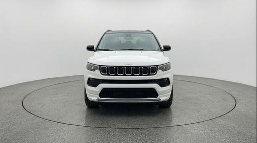 Bright White Clearcoat 2025 Jeep Compass Limited