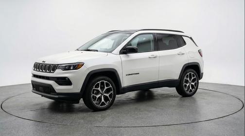 Bright White Clearcoat 2025 Jeep Compass Limited