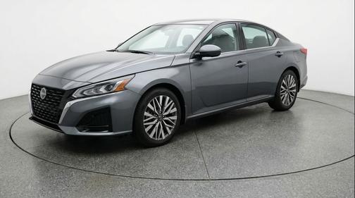 Gun Metallic 2025 Nissan Altima SV FWD