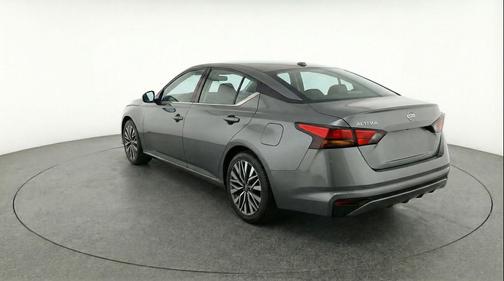 Gun Metallic 2025 Nissan Altima SV FWD