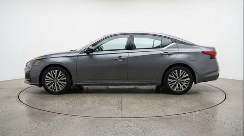 Gun Metallic 2025 Nissan Altima SV FWD