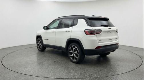 Bright White Clearcoat 2025 Jeep Compass Limited