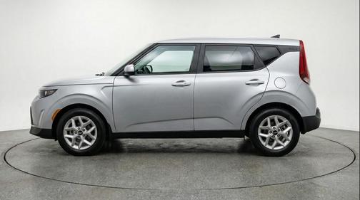 Steel Gray 2025 Kia Soul LX