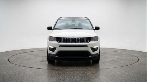 Bright White Clearcoat 2025 Jeep Compass Limited