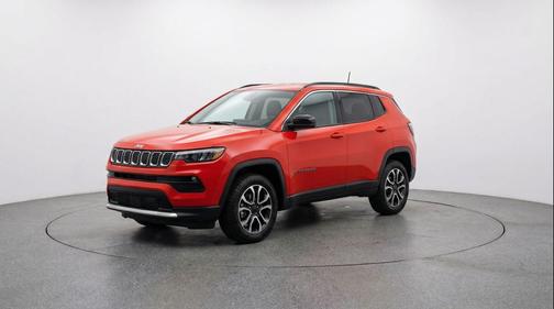 Red Hot Pearlcoat 2025 Jeep Compass Trailhawk