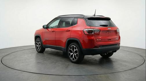 Red Hot Pearlcoat 2025 Jeep Compass Limited