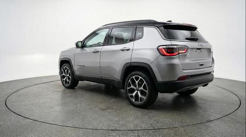 Silver Zynith Metallic Clearcoat 2025 Jeep Compass Limited